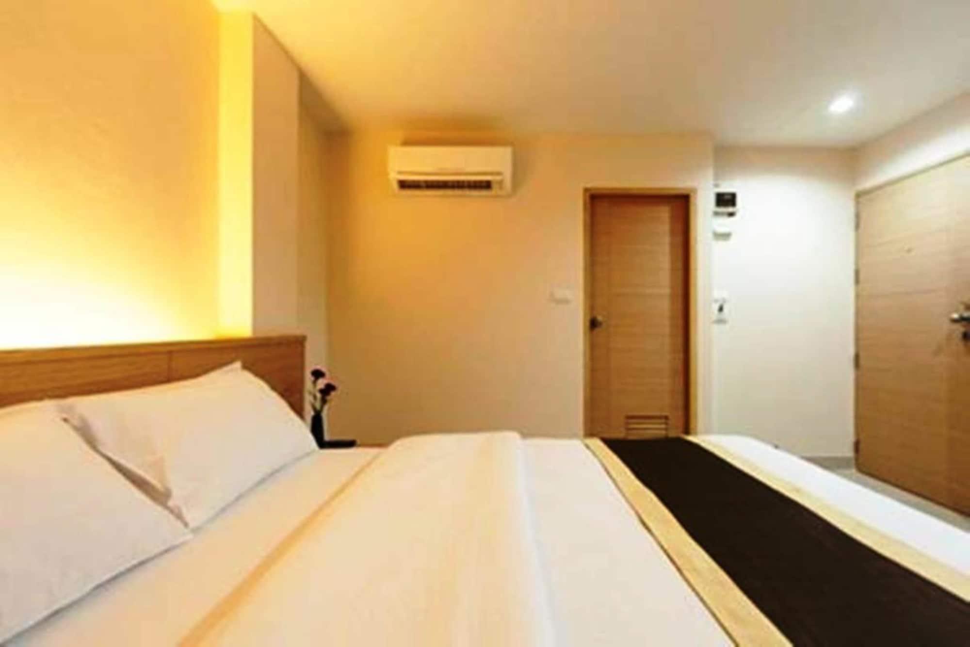 Gateway Hotel Pratunam Bangkok Esterno foto