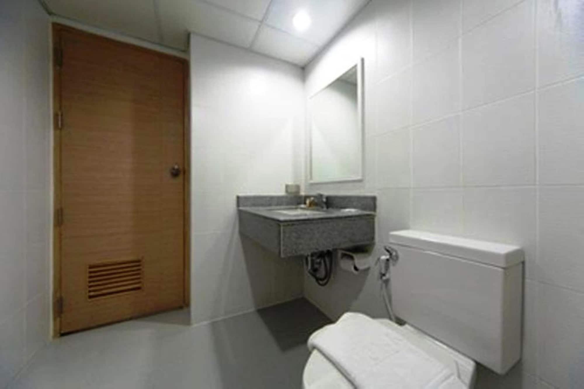 Gateway Hotel Pratunam Bangkok Esterno foto